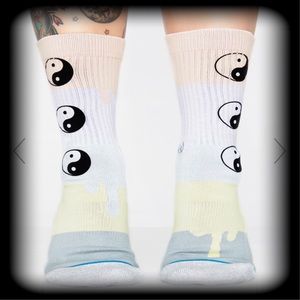 ❄️🔥❄️ YIN TO YANG SOCKS